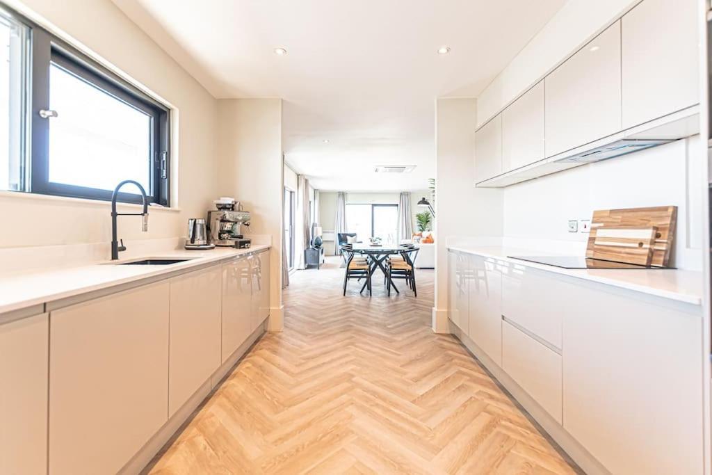Penthouse River View! Wow Liverpool Zewnętrze zdjęcie