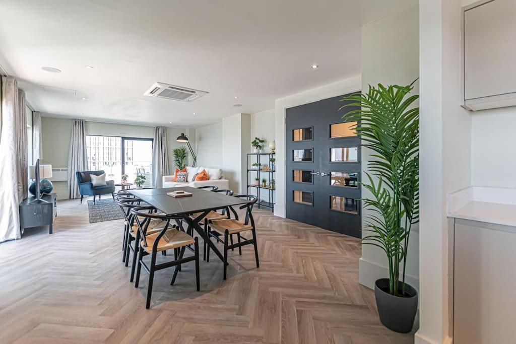 Penthouse River View! Wow Liverpool Zewnętrze zdjęcie